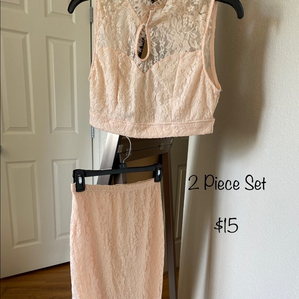 Two piece lace set